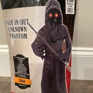 Kids fade in/out unknown phantom